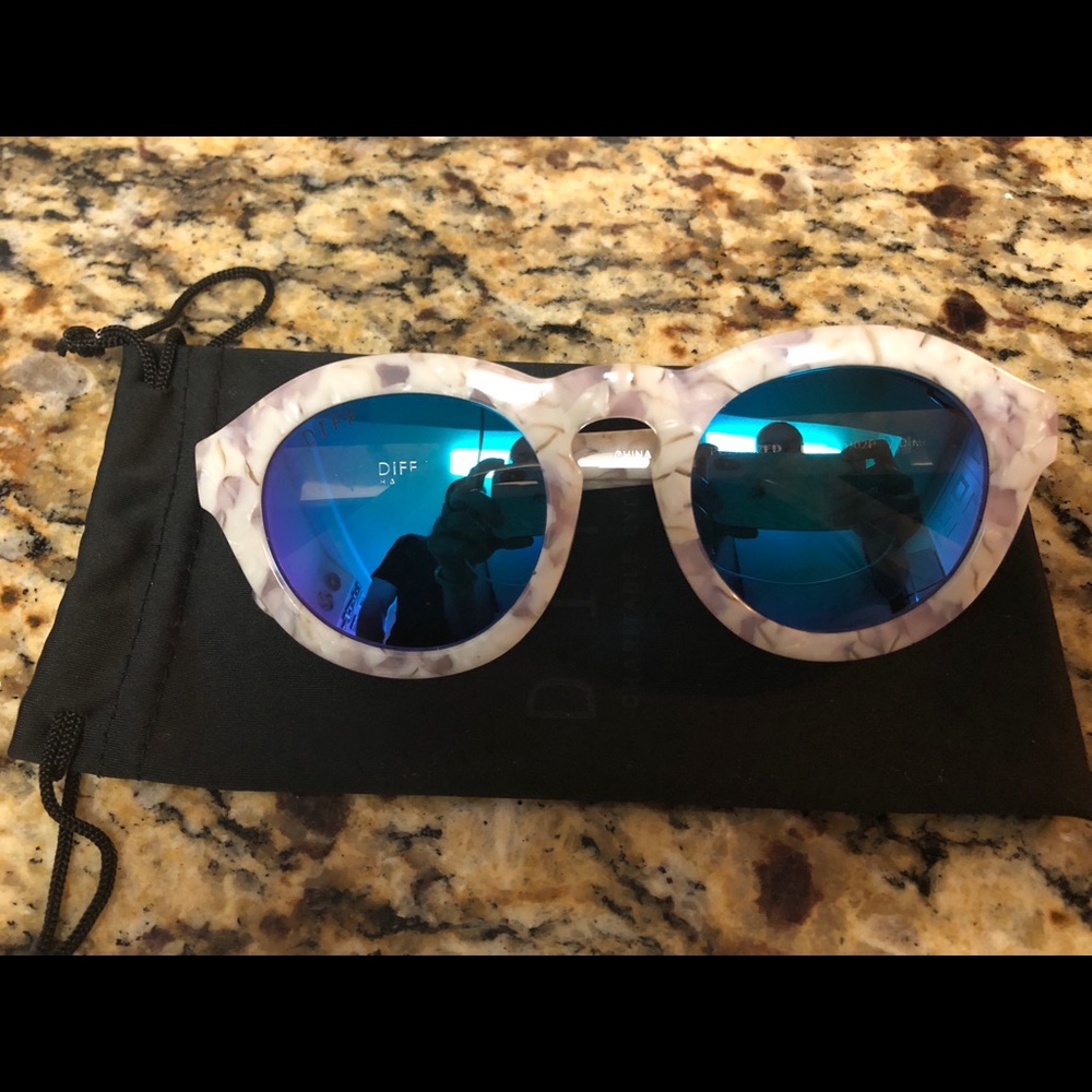 Diff Sunglasses